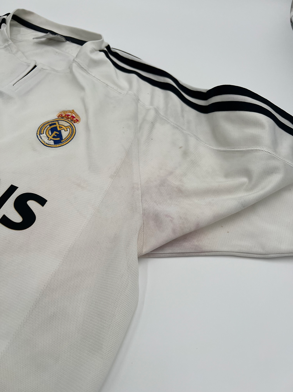 Thumbnail: Real Madrid 2003/2004 Home Ronaldo #9 Soccer Jersey (L)