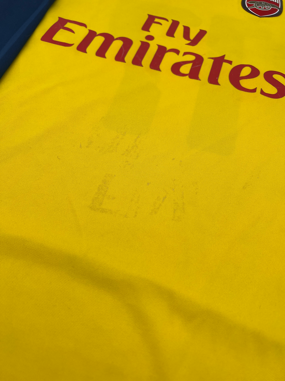 Thumbnail: Sanchez Arsenal 2014 Away Long Sleeve Jersey M Detail