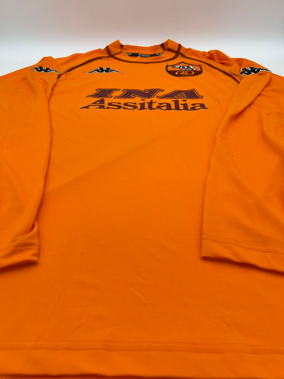 Thumbnail: Roma 2000/2001 Goalkeeper Long Sleeve Soccer Jersey (L) Front Parallel View