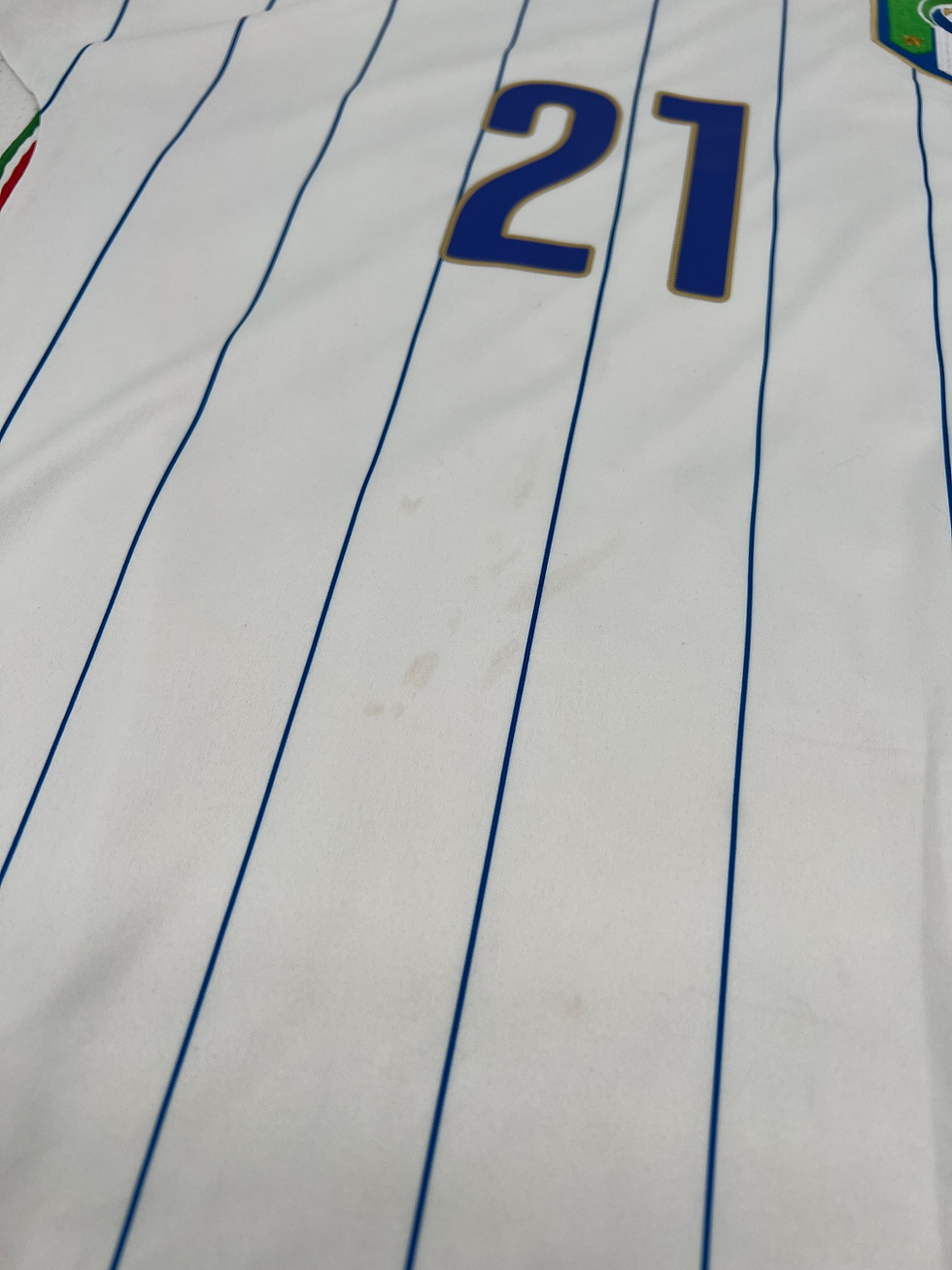 Thumbnail: Italy 2014 Away Pirlo #21 Soccer Jersey (L) Detail