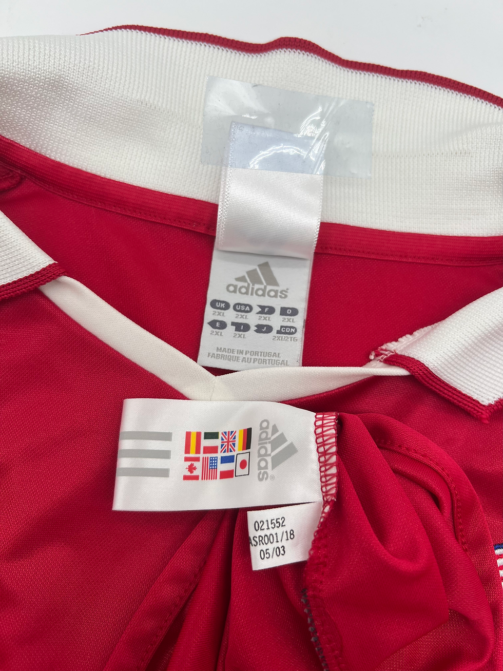 Thumbnail: Ballack Bayern Munchen 2004 Home Jersey Tags Close Up View