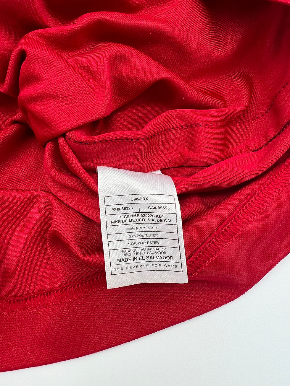 Thumbnail: usa 1998 home jersey m tag close up view