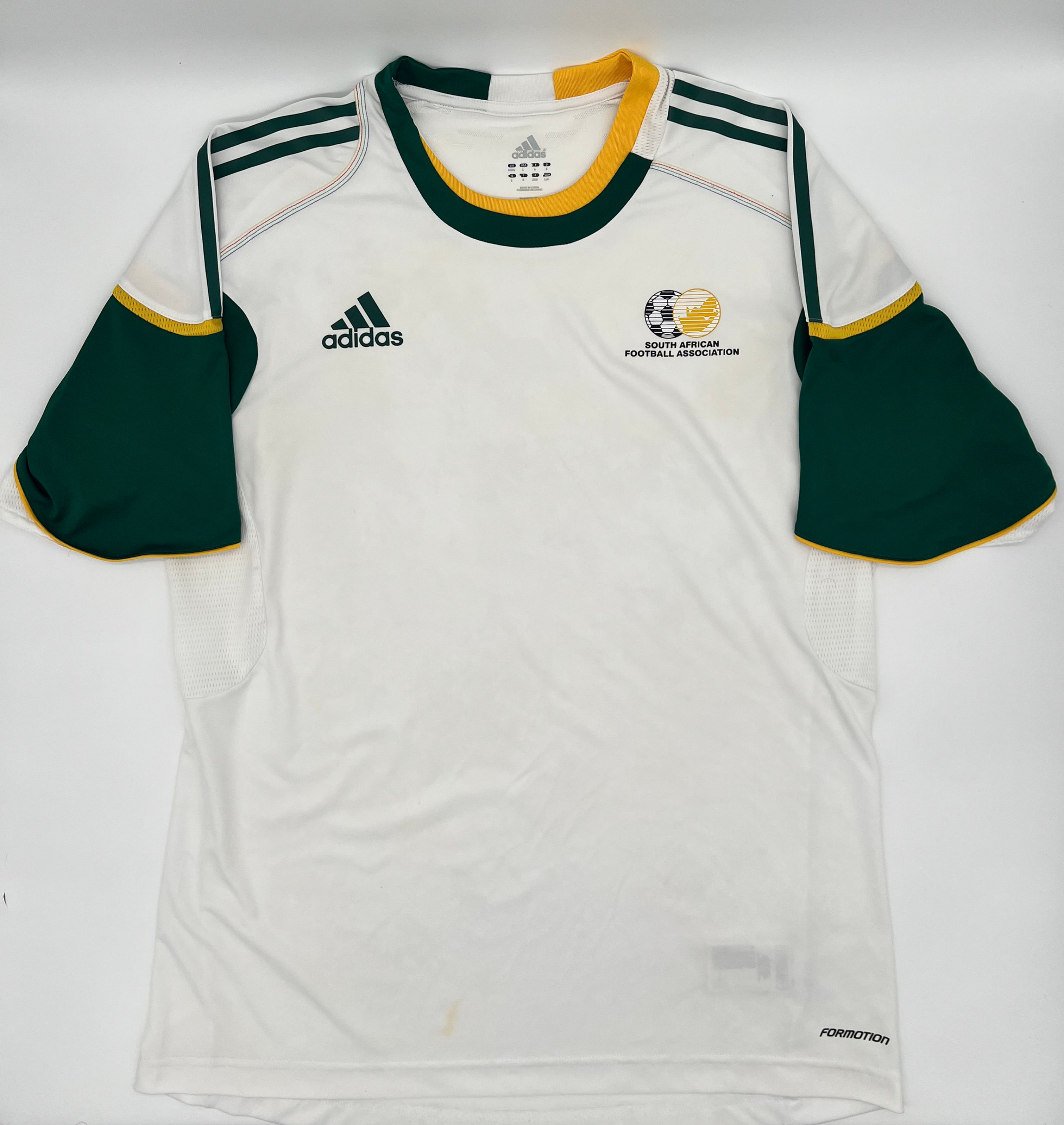 South Africa 2010 Training Player Version Jersey L Front View