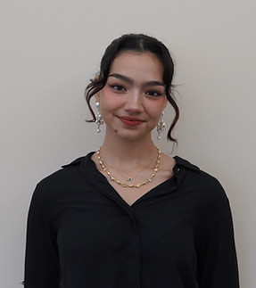 Copy of Favorite brinlie Headshot.JPG