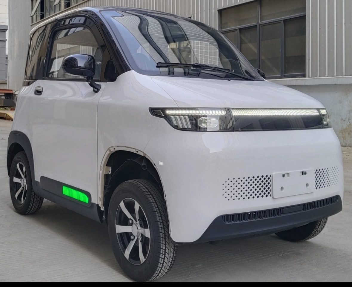 R-5 VOITURE SANS PERMIS 2025