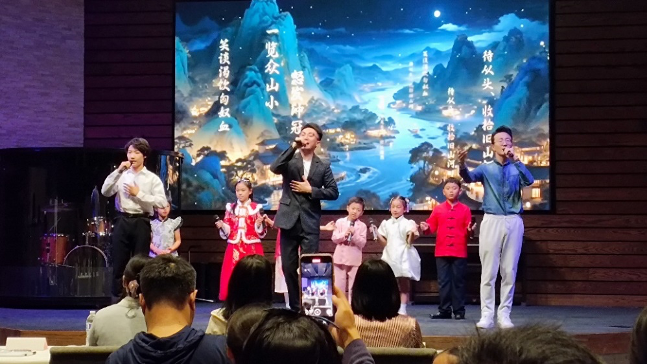 达拉斯现代音乐学院师生倾情献艺,尽展艺术风采 Cara Du、吴晗、Ivy Liu、Brain Zhou、周诺鸣、John Zhu