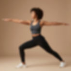 Frau macht Yoga für Fitness