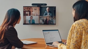 HP Poly Studio R30 for seamless communication and collaboration.