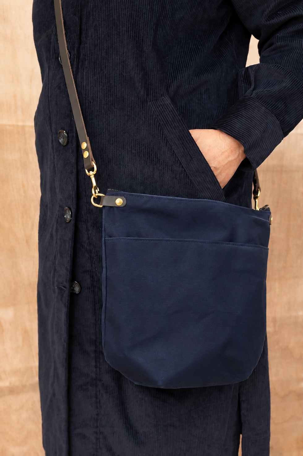 Thumbnail: LARGE NEVIS CROSS BODY BAG