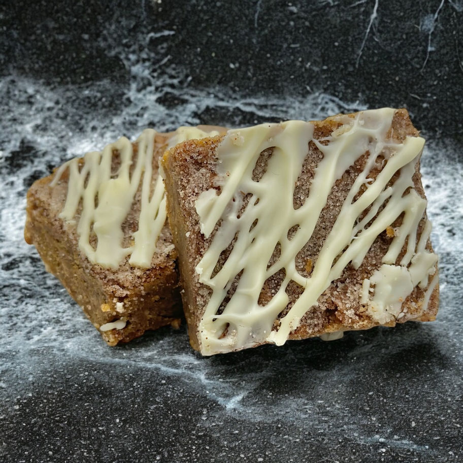 Ginger blondie