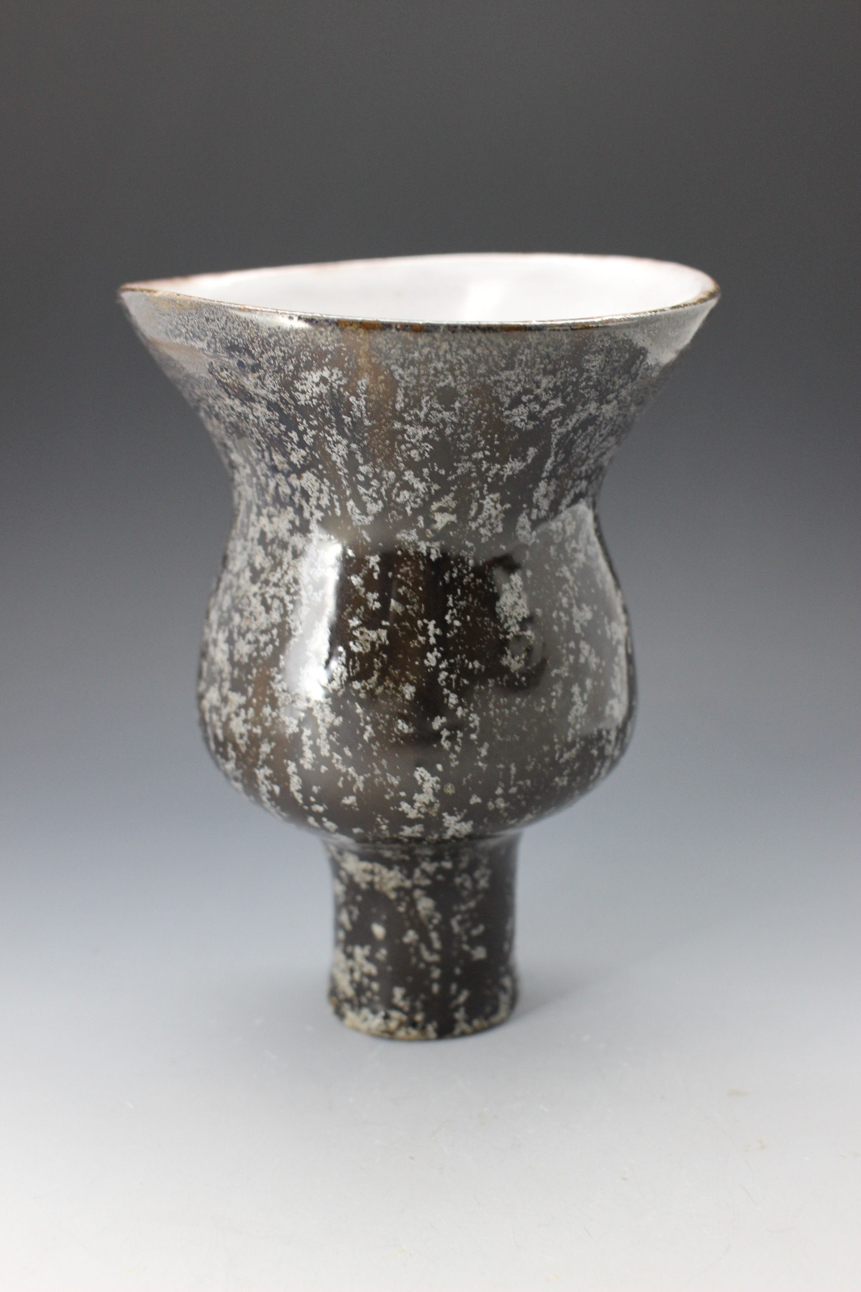 Pompeian Ash Vessel 2014