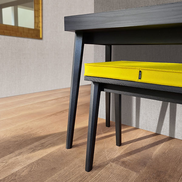 Sekretär Abbildung 4 für INSTA.jpg