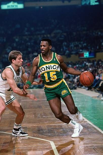 Eddie Johnson Seattle SuperSonics Around the Game