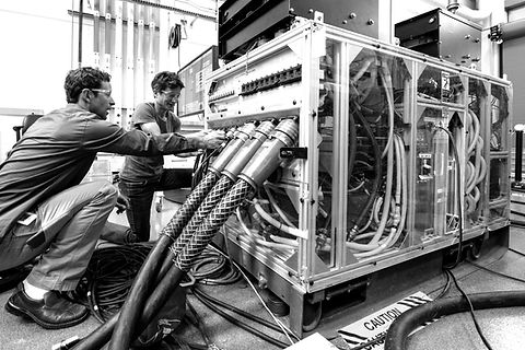 NREL%20researchers%20work%20on%20the%20Consolidated%20Utility%20Base%20Energy%20(CUBE)%20S