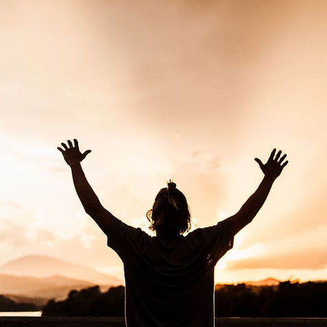 CHAMADOS PARA SER SANTOS E FIÉIS