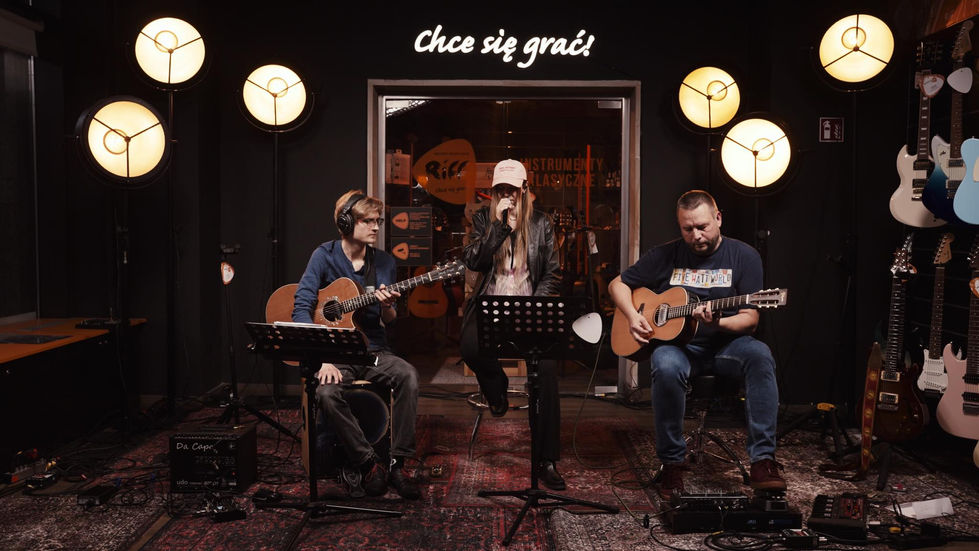 Scena Riff - Marcin Żabiełowicz, Janek Pentz, Karolina Czarnecka fot. Paweł Pazura