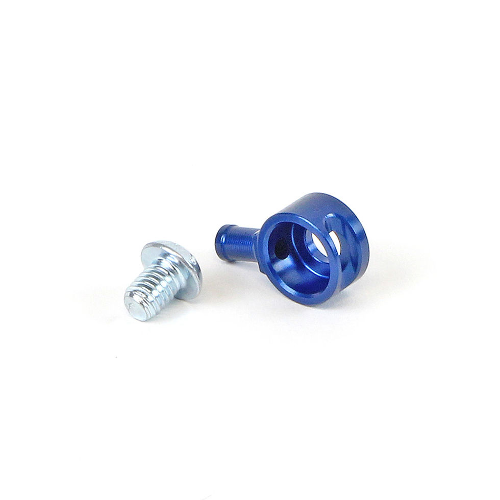 Miniatura: Detail view of Yamaha fuel vent bracket with anodized finish and mounting bolt blue