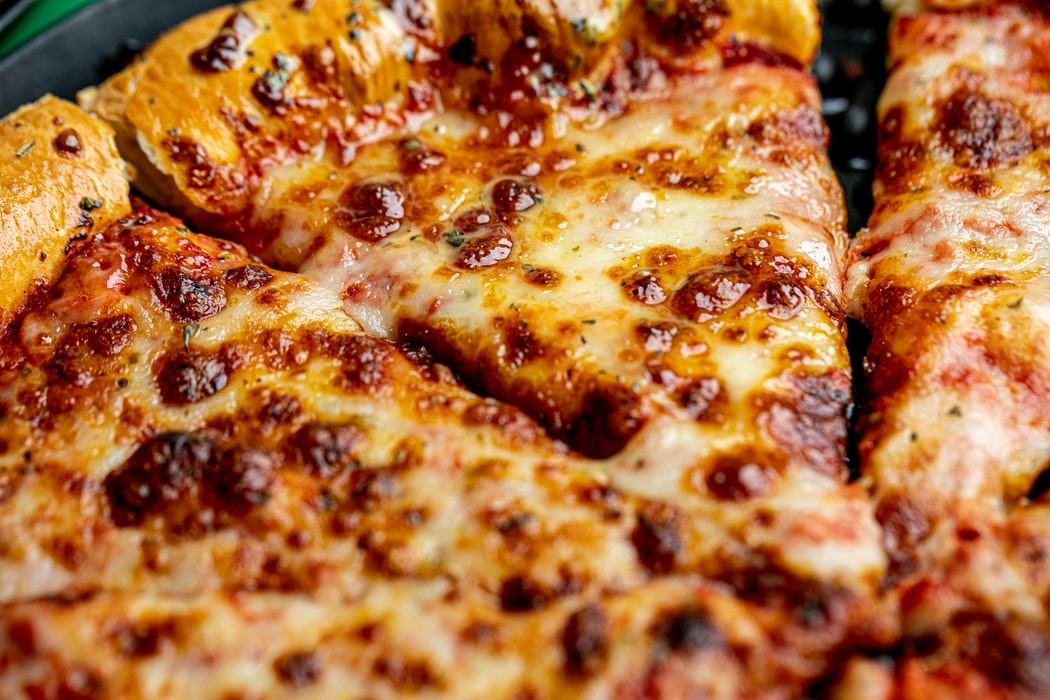 Charlie Fox s Pizzeria Batavia IL Pickup and Delivery