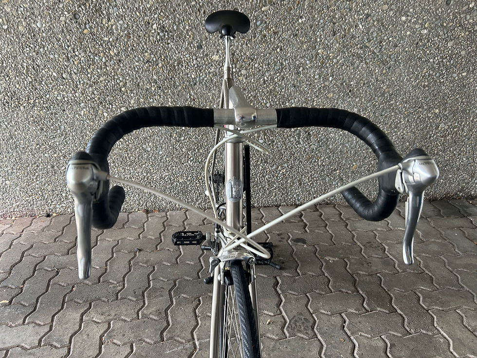 Miniaturbild: La Pierre Rennvelo