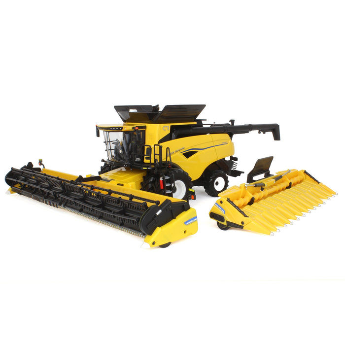 1/32 New Holland CR9.90 Combine with Corn & Grain Heads