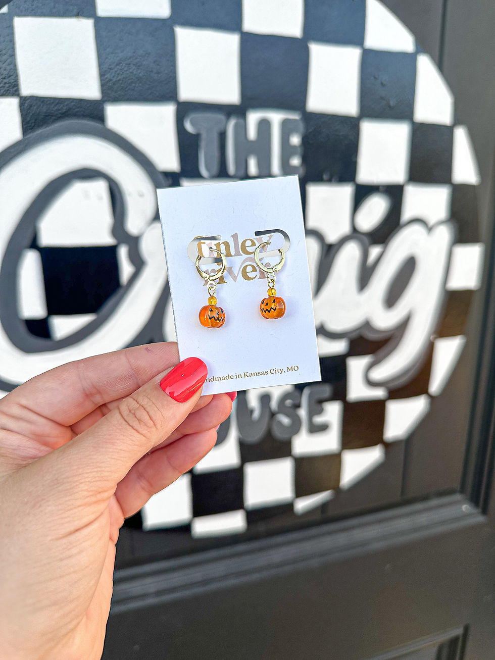 Mini Pumpkin Huggies