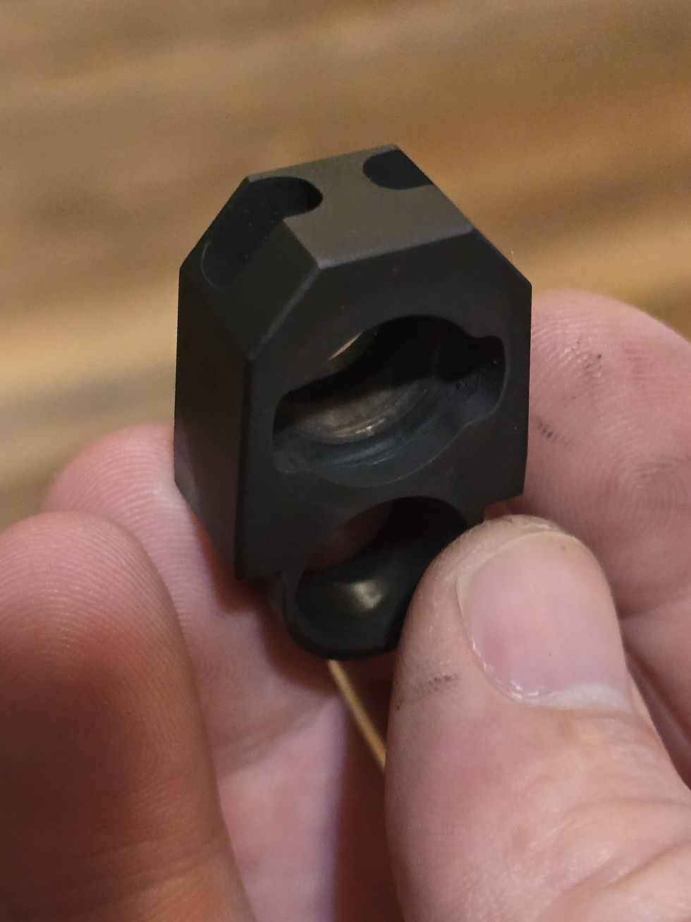 Possible copper streaks on the compensator of the Alpha Foxtrot Attila
