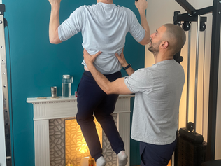 Starting Personal Training as a Complete Beginner: What to Expect (And Why It’s Not as Scary as You Think) 