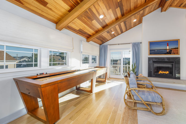 beautiful rental property with shuffleboard in holgate nj on LBI