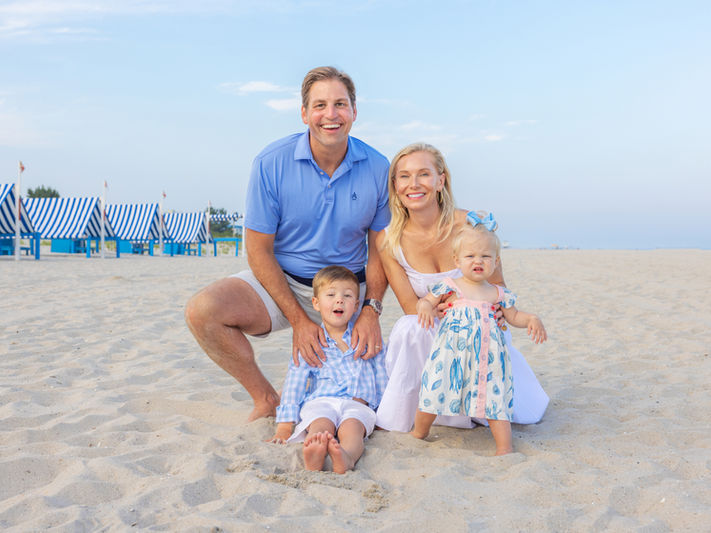 how and what to wear at a beach portrait session in nj