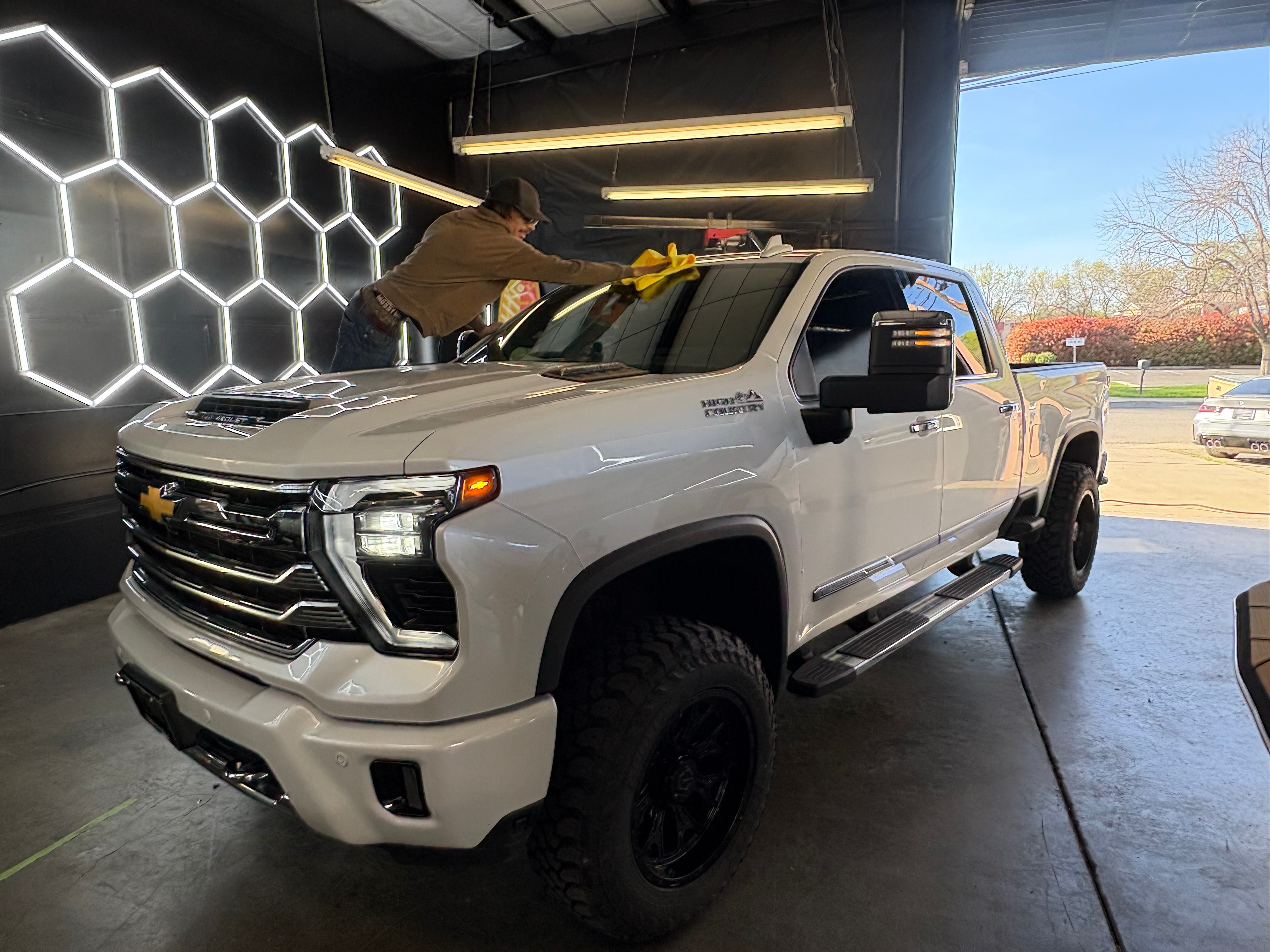 2024 Chevrolet Silverado 2500HD High Country 4x4 6.6L