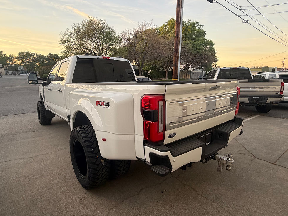 Thumbnail: 2024 Ford F350 Platinum 4X4