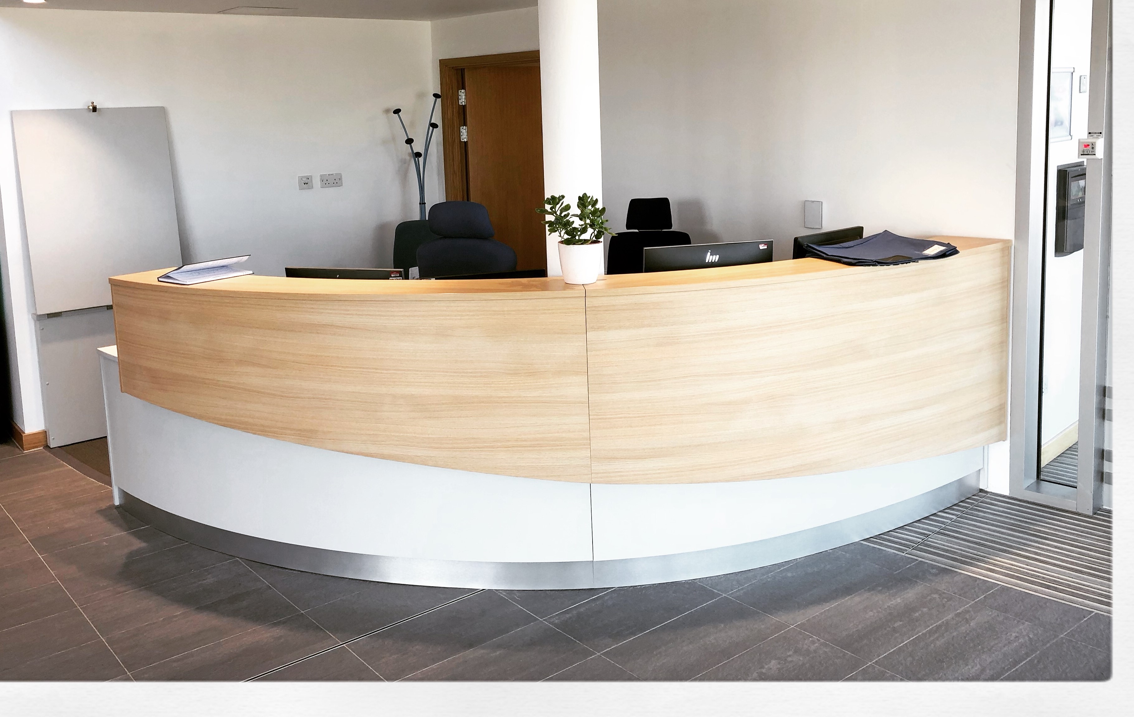 Caledonian Furniture Cumbernauld, commercial and bespoke office furniture