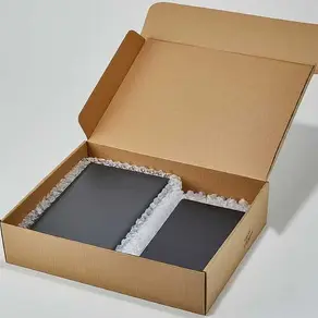 "What to Expect When Your Refurbished Laptop Arrives Without Original Packaging or Accessories"