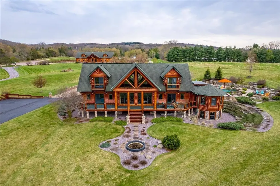 Baraboo Wedding Venue