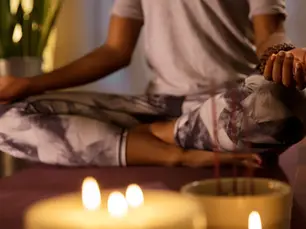 Les effets des postures et du pranayama sur les doshas et agni