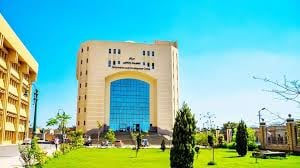 كلية الذكاء الاصطناعي