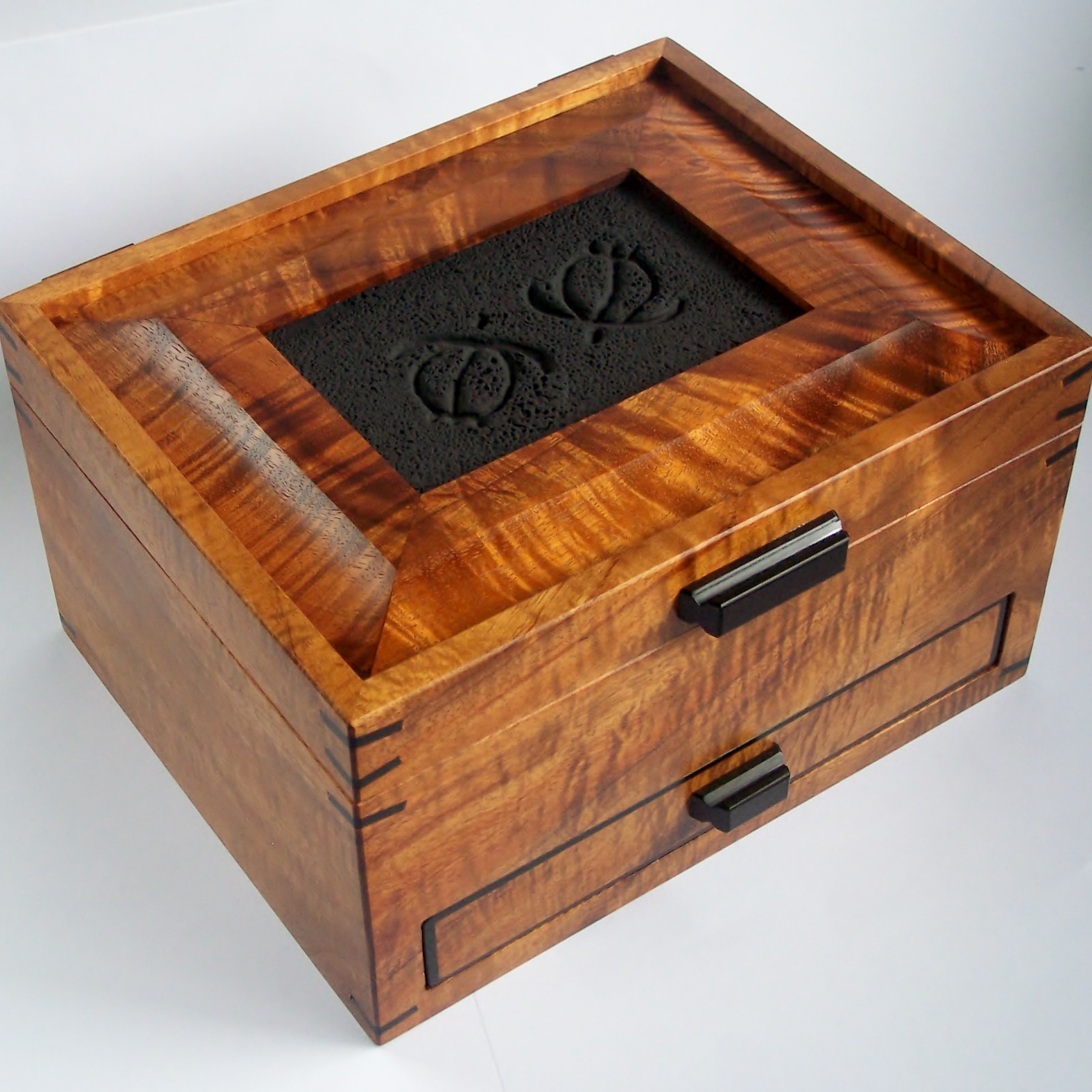 Koa Drawer Box with Honu tile