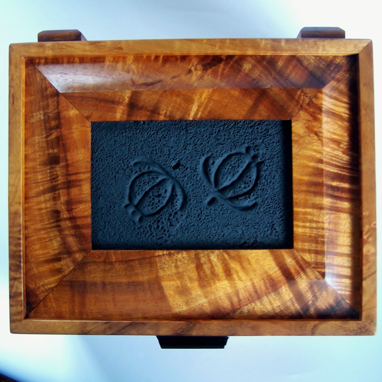 Petroglyph Tile Box