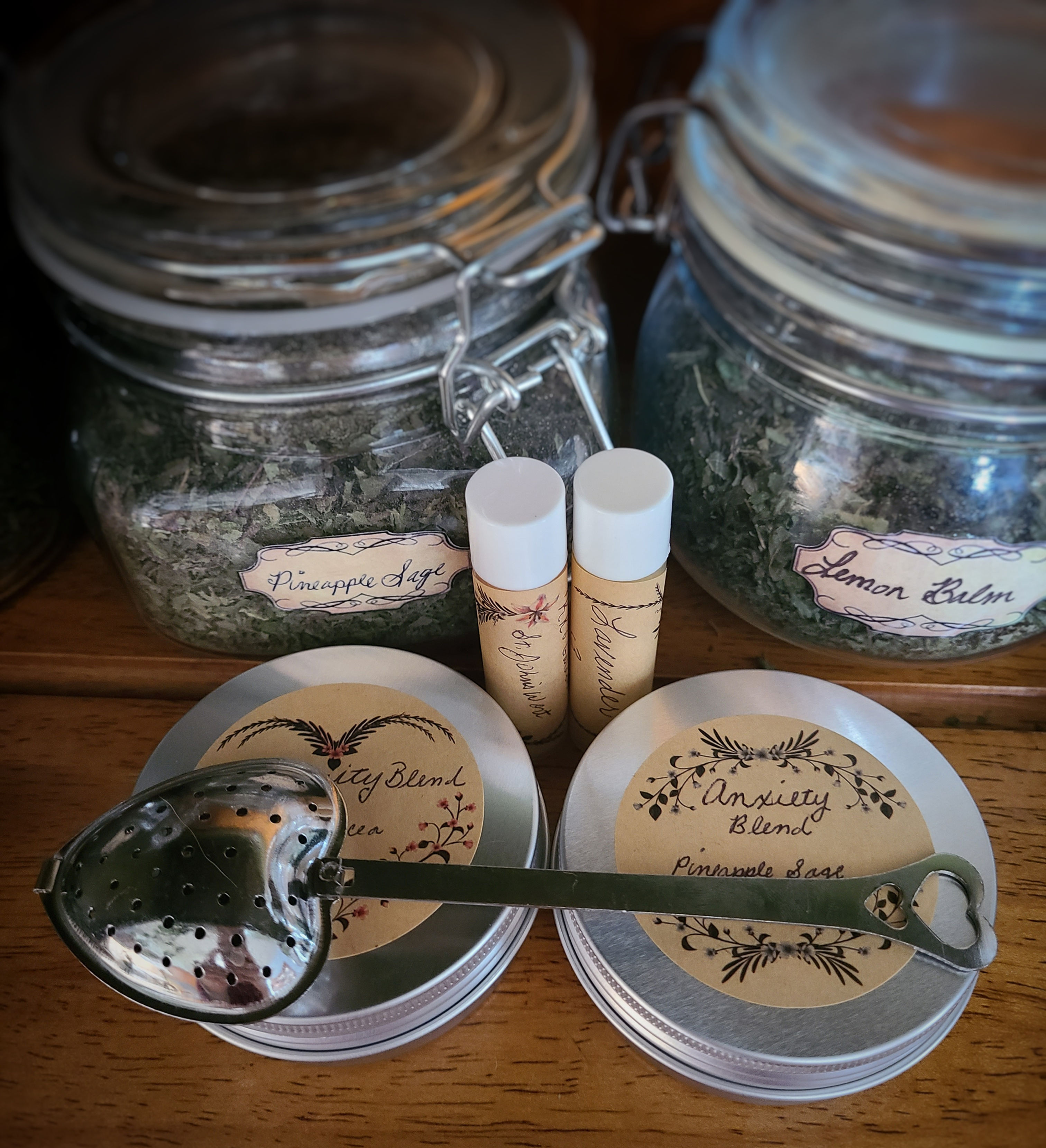 Loose Tea & Lip Balm gift pack 1