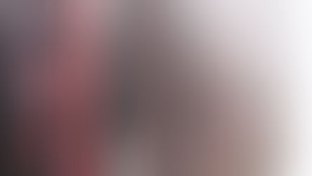 Veri merkezi sunucu rafları — CDN altyapısını temsil ediyor
