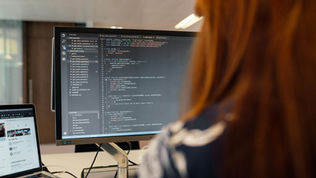 Blakfy yazılım geliştirme hizmeti — web ve mobil çözümler