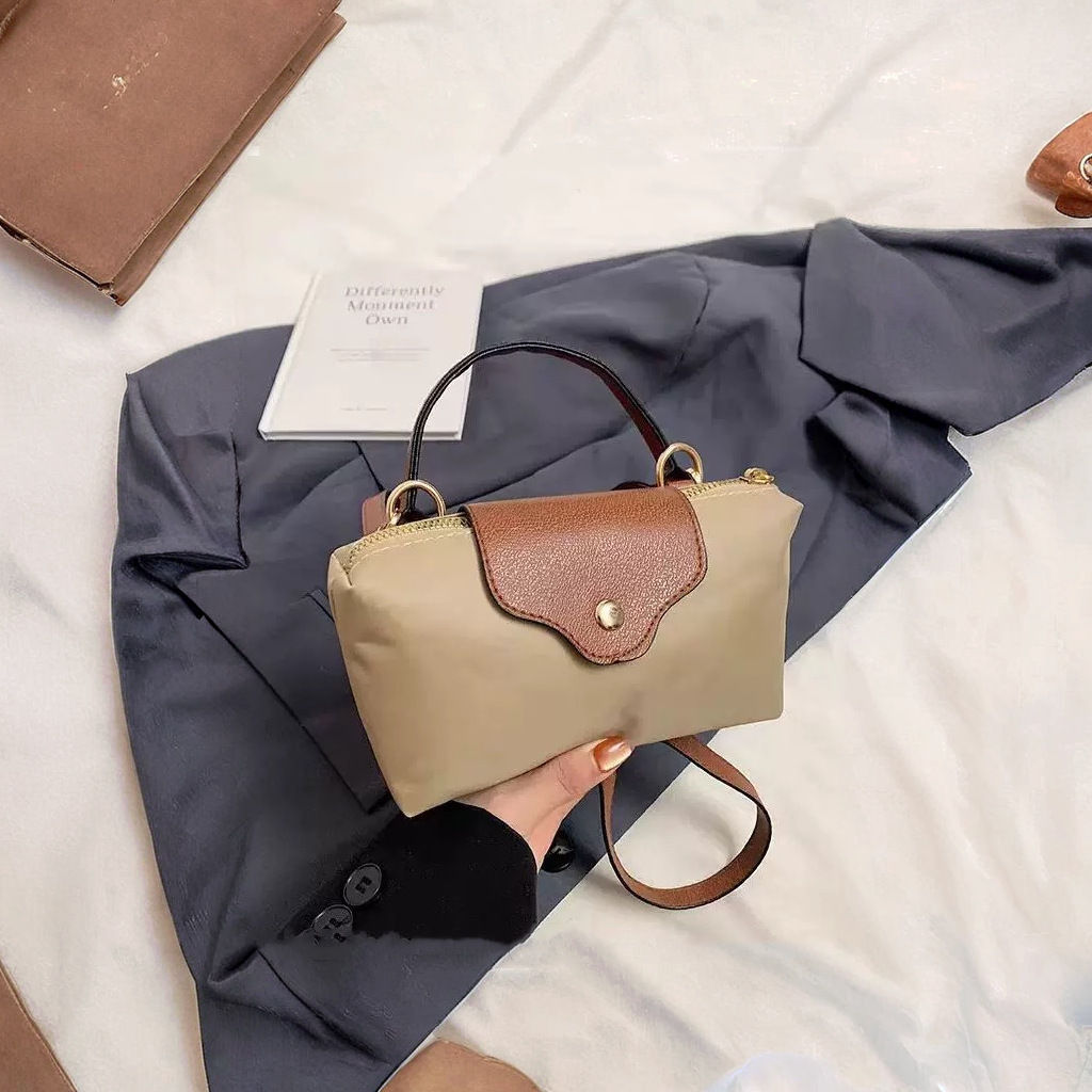 Bolsa dumpling retrô clássica, leve e casual