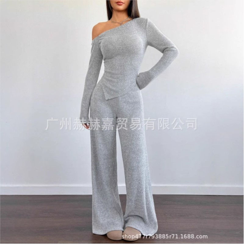 Conjunto feminino casual de duas peças, gola assimétrica e modelagem justa