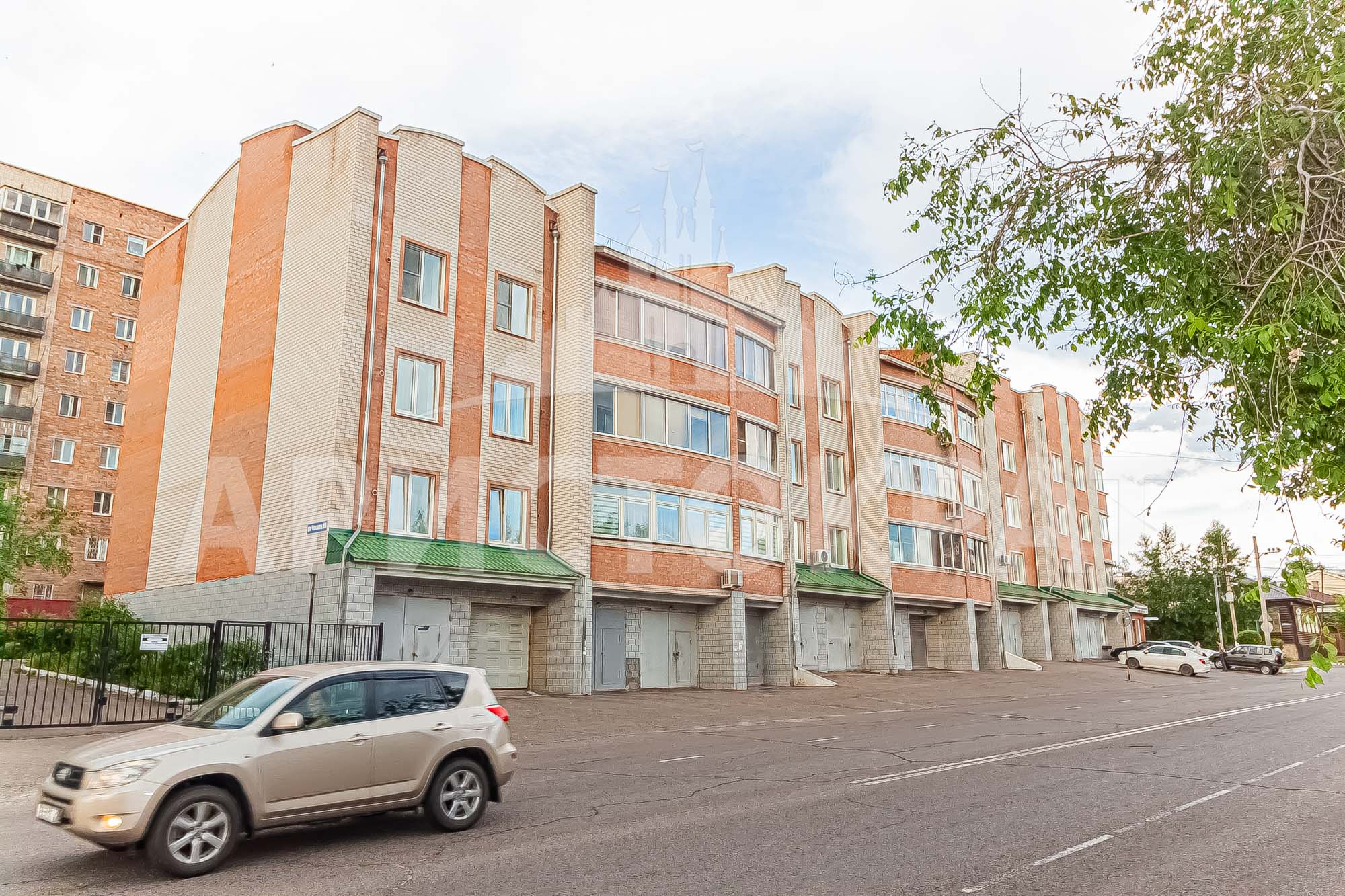 Чкалова 123 чита магазин. Чита чкалова 123 фото. Квартиры на сутки в чите. Улица чкалова чита. Чита ул чкалова 123.