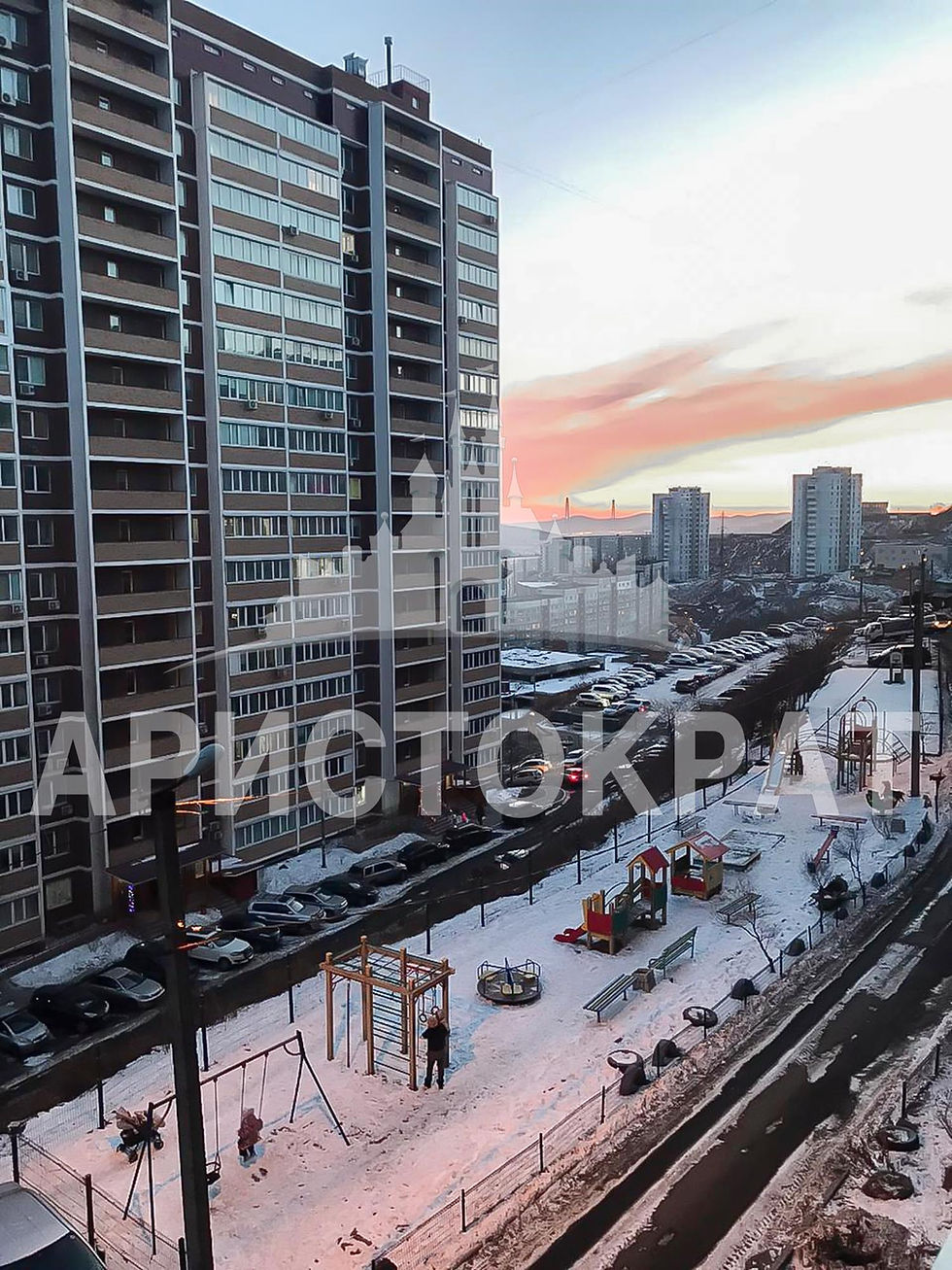 Thumbnail: 2k, 52.4 m², 4/10, Ladygina street, 11, Vladivostok
