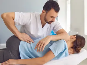 Patient receiving their first chiropractic appointment at Barto Family Chiropractic in Monroeville PA