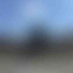 Ein Schloss mit rundem Turm