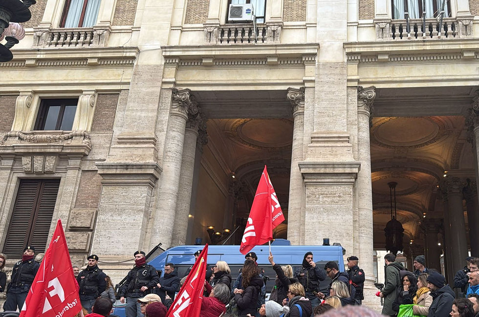 Università e Ricerca, FLC CGIL: domani 16 aprile presidio a Roma per risorse e stabilizzazioni