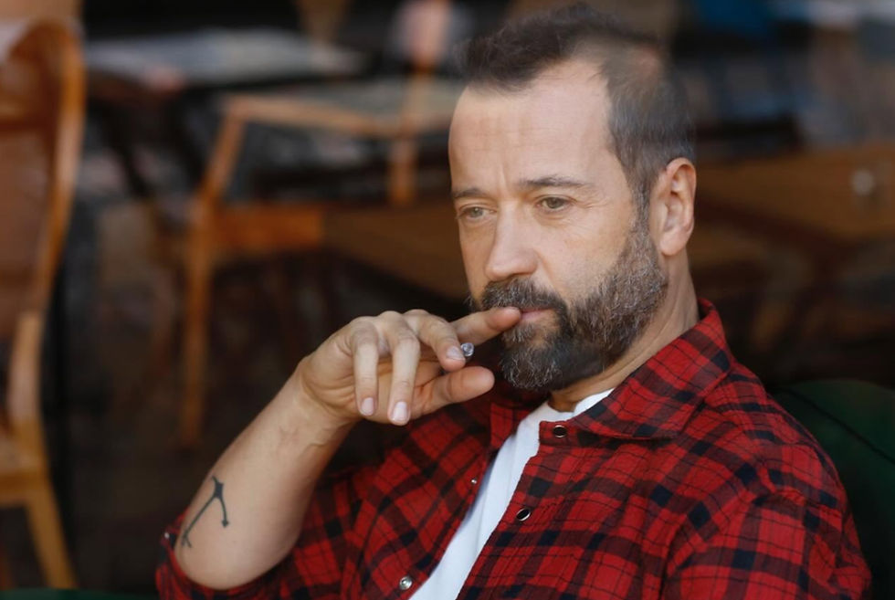 Fabio Volo: "Voglio essere felice per i miei figli. Non posso buttare su mio figlio le cose che non ho risolto di me"