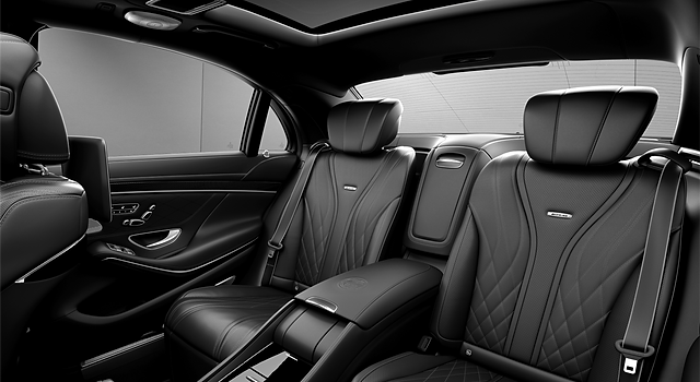 Mercedes Benz S350d W222 Interior_edited.png